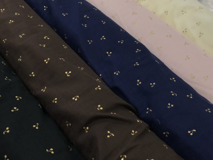 Instagramで話題の、可愛いラメのサクランボ柄の生地「チェリーのダブルガーゼ」を掲載しました。(KTS6525) | 布が安い！生地の通販  大塚屋ネットショップブログ